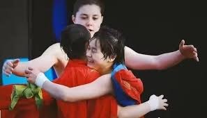 NIP3-2淘汰FPX，晋级季后赛！leave团战收割，Jiejie频繁失误